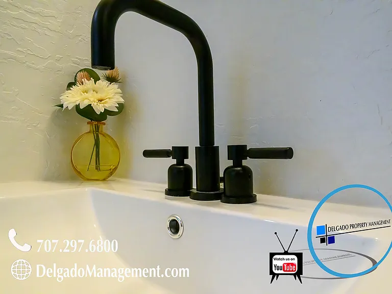 129 Harbor Vista Ct — Photo 42