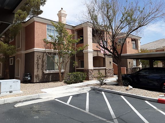 3rd image of 7628 Pacific Hills Ave Unit 201