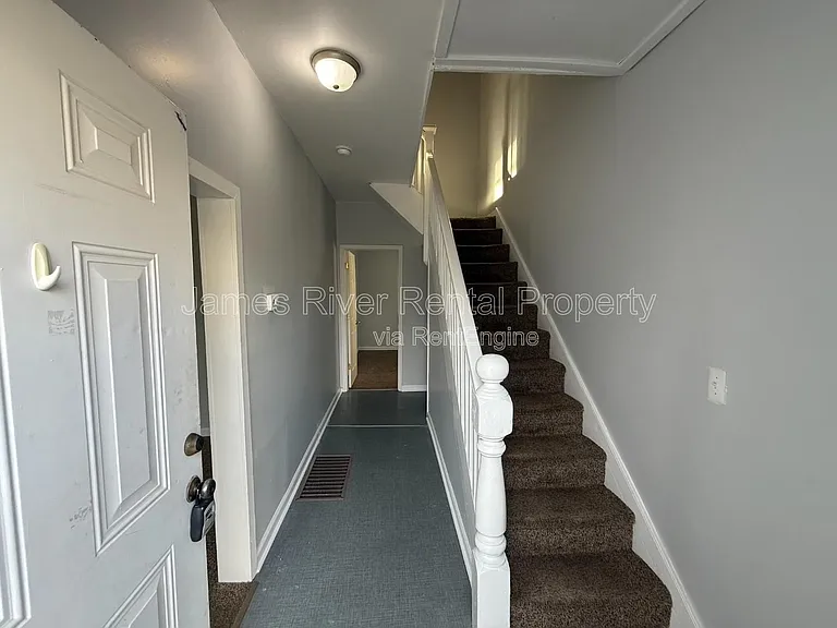 1507 6th St — Photo 6