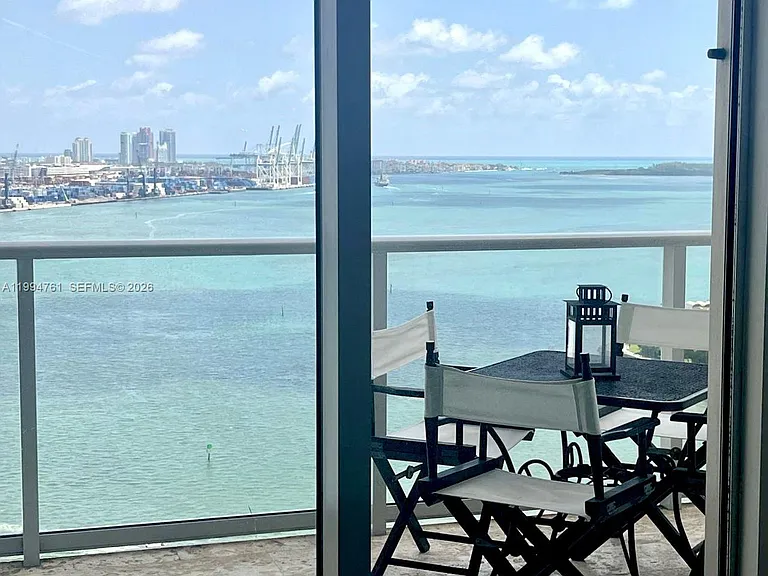 300 S Biscayne Blvd #T-2012 — Photo 1