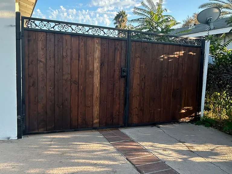 1309 E Mission Ave — Photo 8