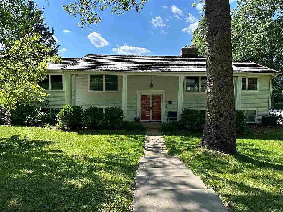 1st image of 217 Woodridge Ave