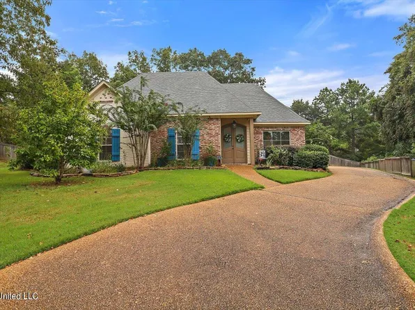 102 Savoy Park, Madison, MS 39110