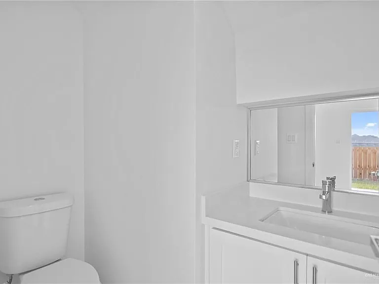 2614 E Solar Dr — Photo 9