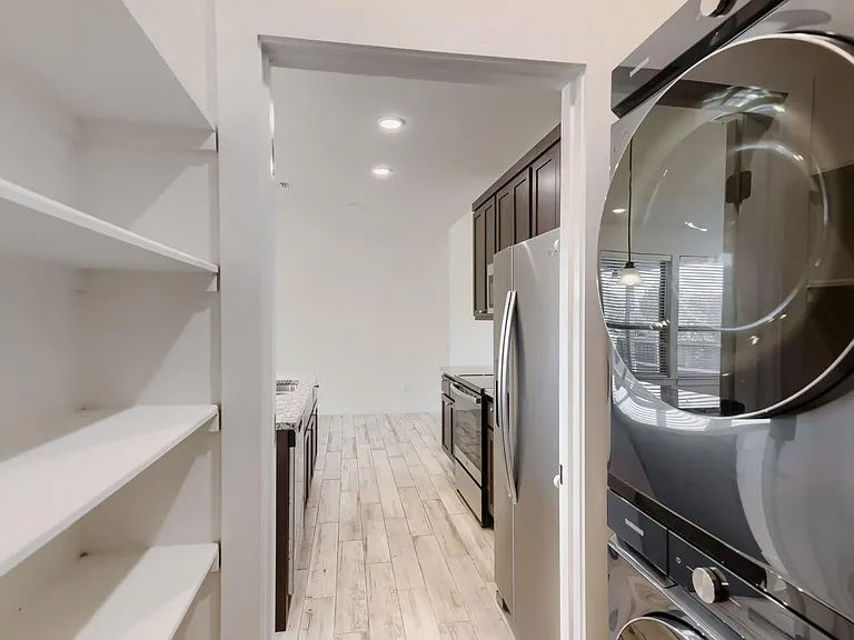 401 Parkline Dr #1A — Photo 16