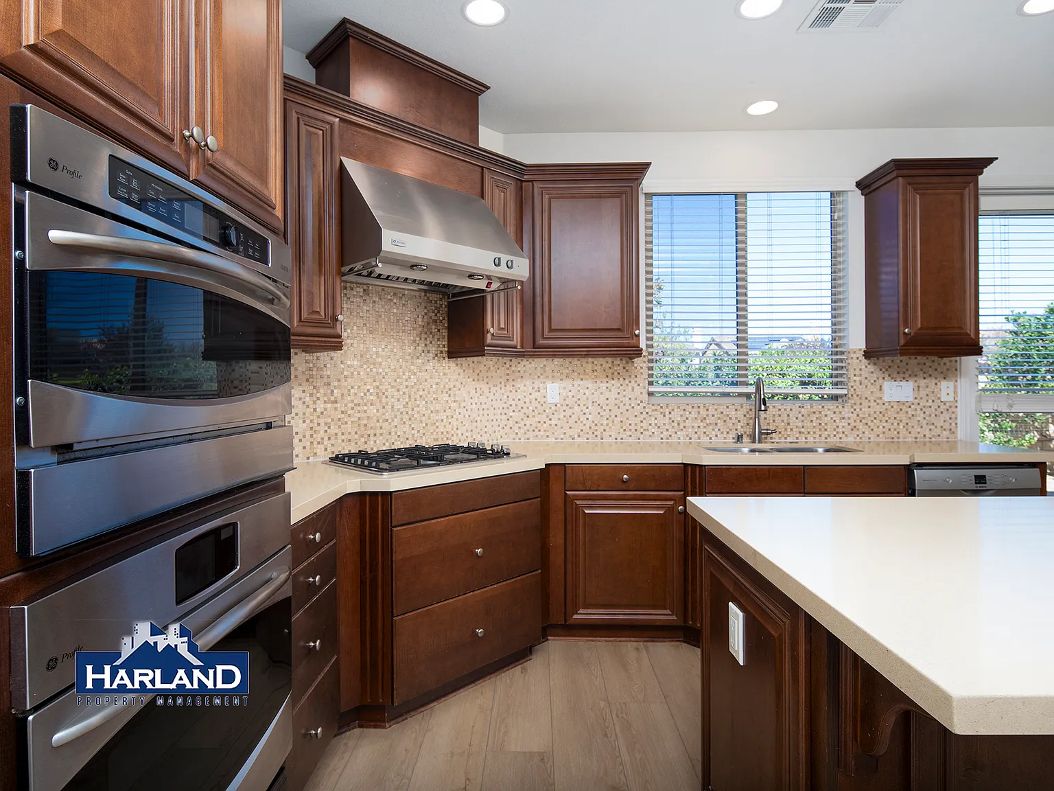 11320 Laurelcrest Drive C38 - 1 — Photo 4