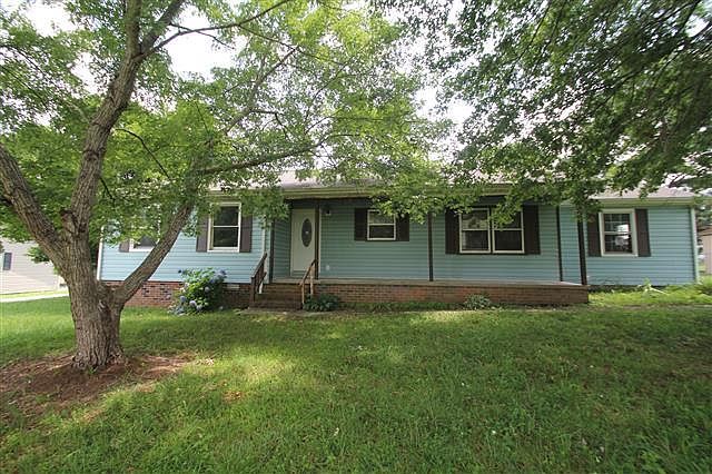 1st image of 295 Glenview Dr