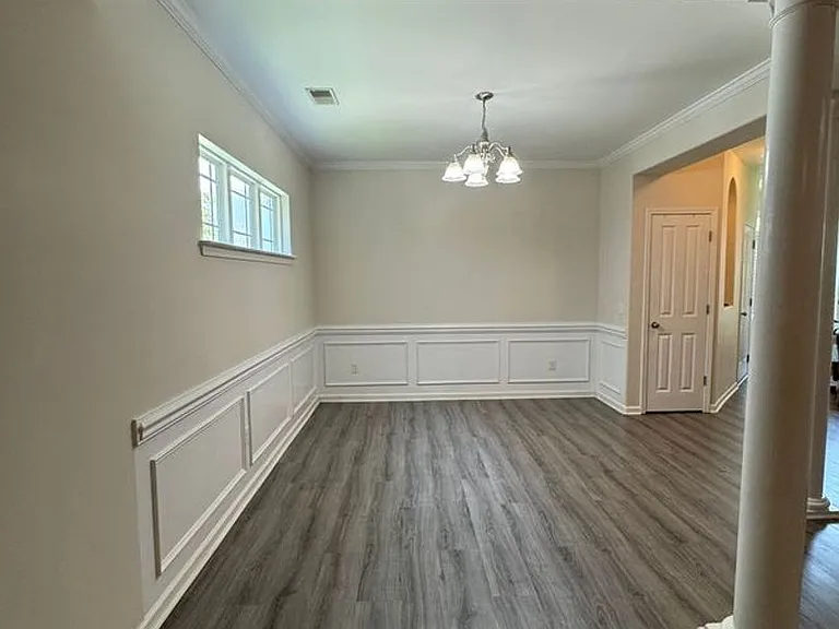 670 Summer Hill Way — Photo 8
