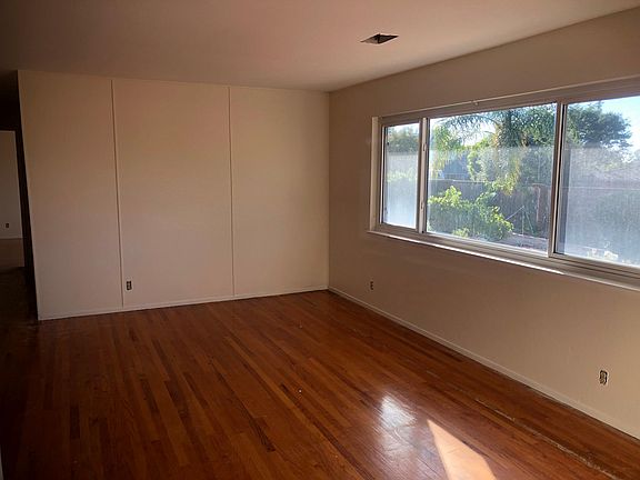 2nd image of 2803 Ivywood Ct