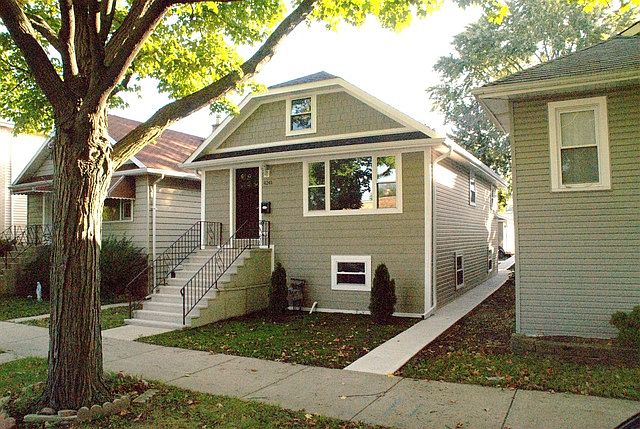 1st image of 4241 N Ozanam Ave