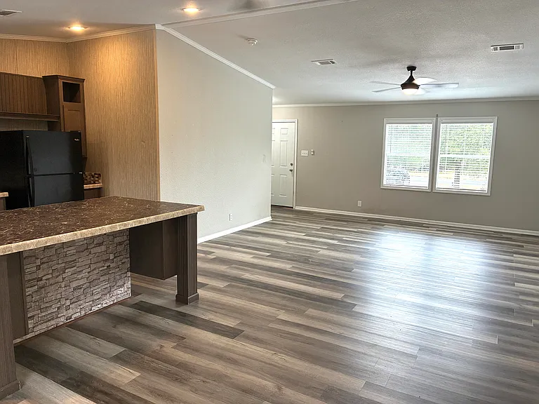 Large Living/Dining Area