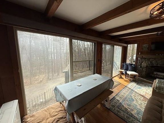 4th image of 702 Little Sunapee Rd