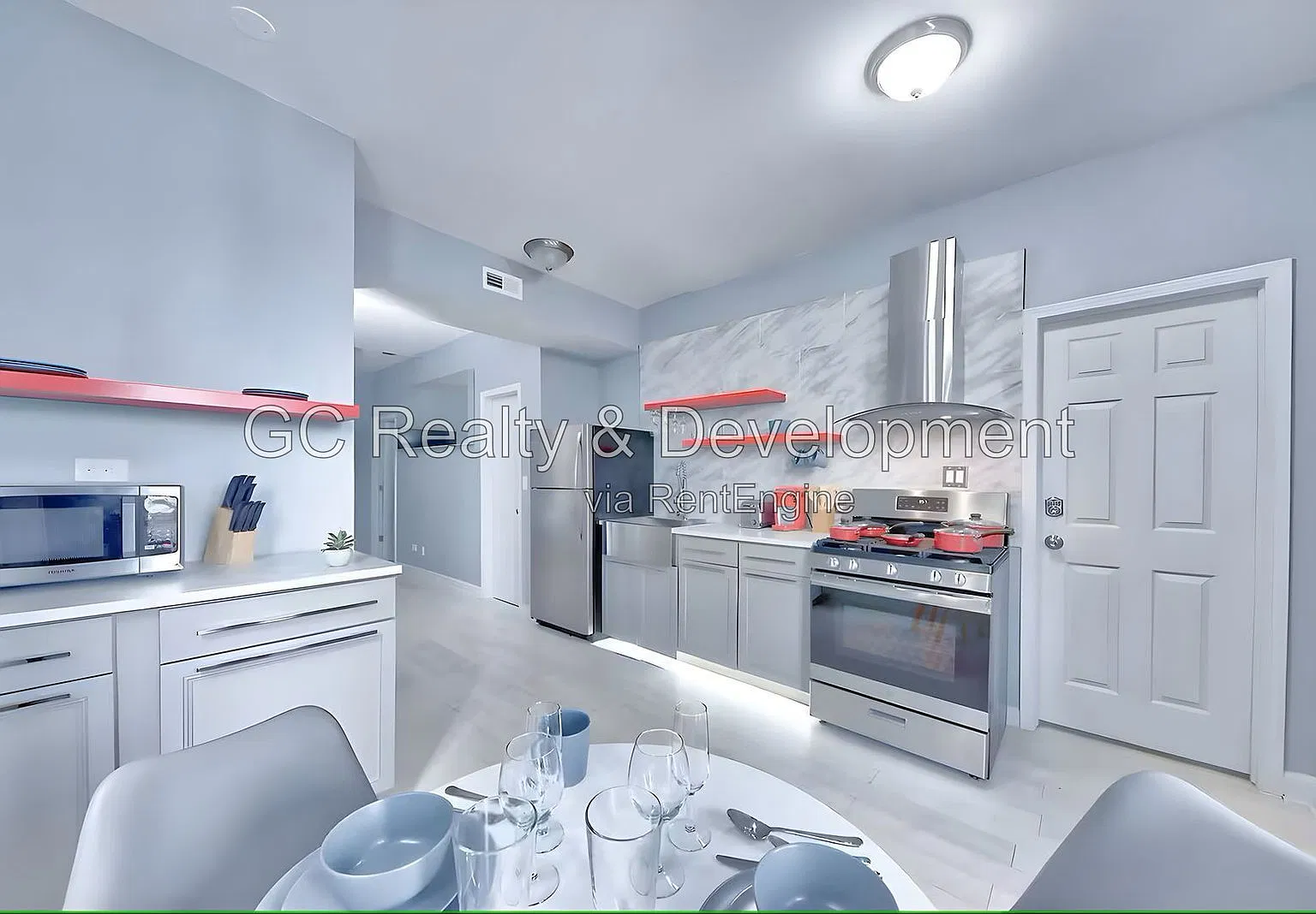 2 bed, 2.0 bath, 525 sqft, $1,695 — Photo 2
