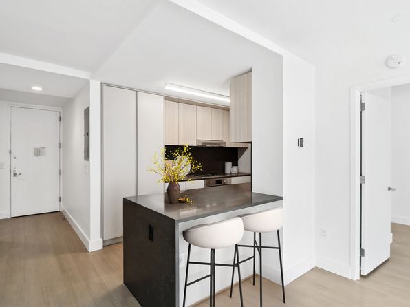 10 E 29th St APT 21G