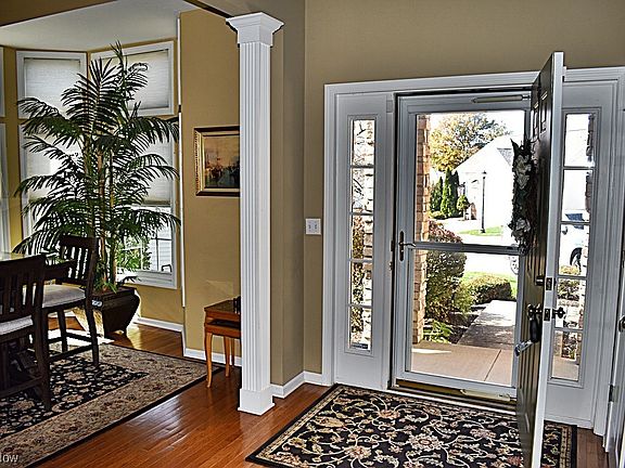 4th image of 1124 Bali Ct