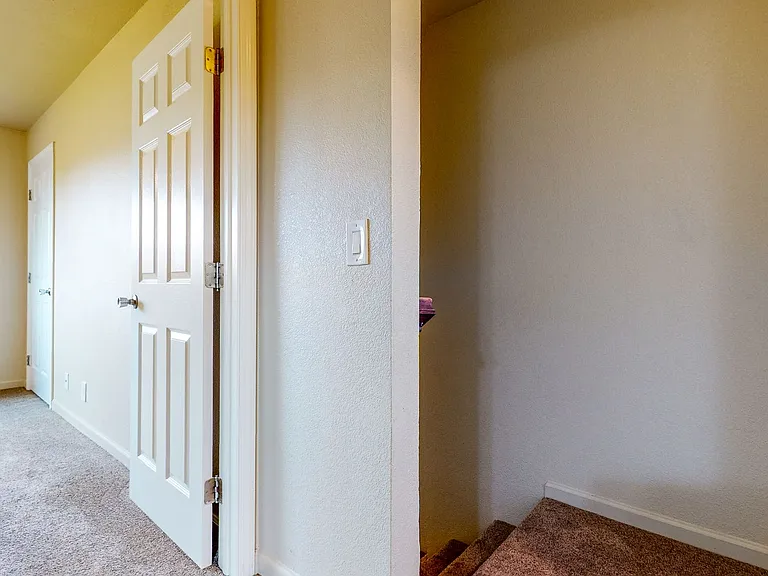 8045 Beverly Dr — Photo 13