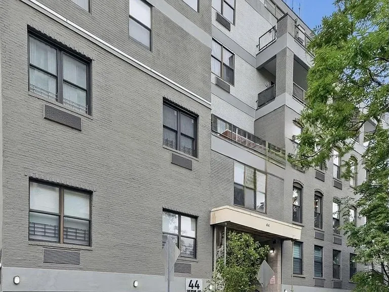 44 Sherman Ave — Photo 12