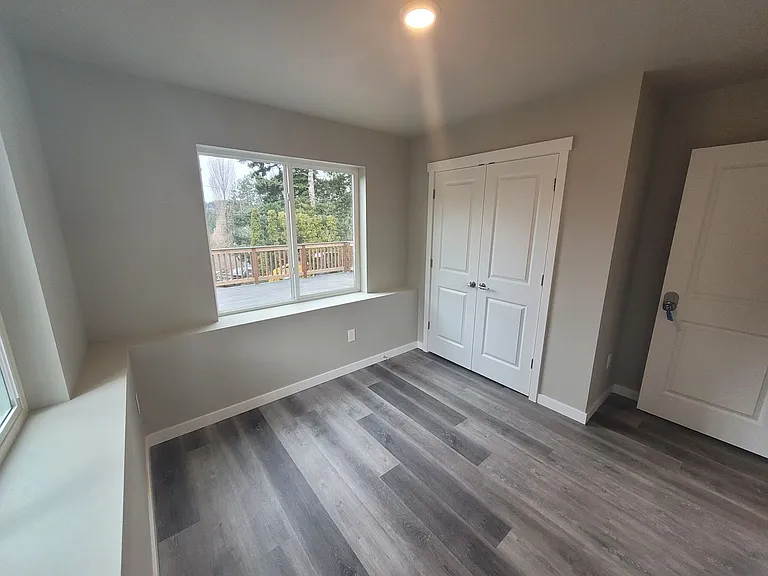 3404 Taylor Ave — Photo 6
