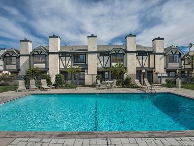 19221 Sherman Way Unit 34, Reseda, CA, 91335