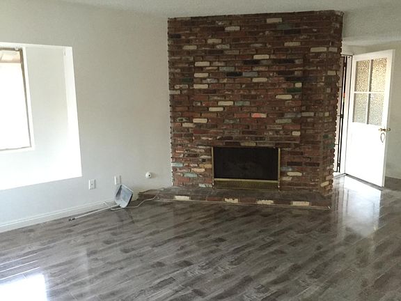 5th image of 5017 Temple City Blvd