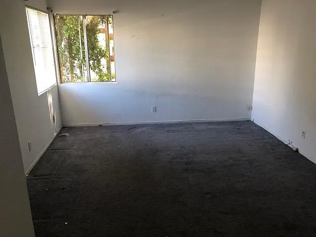5320 Whitsett Ave #11 — Photo 5