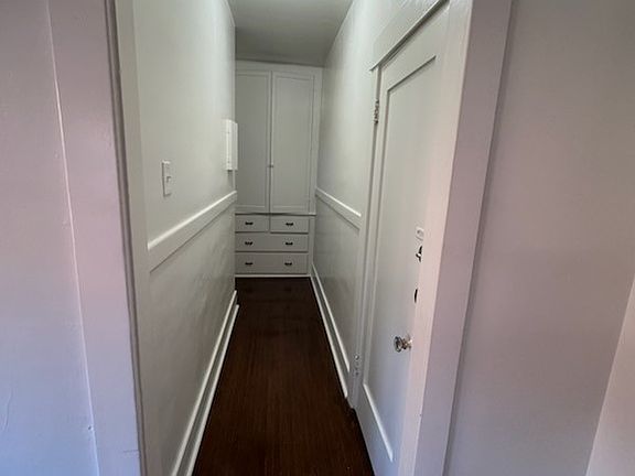 5th image of 778 W 11th St #202