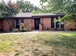 7809 Pebbleford Rd, Fort Worth, TX 76134