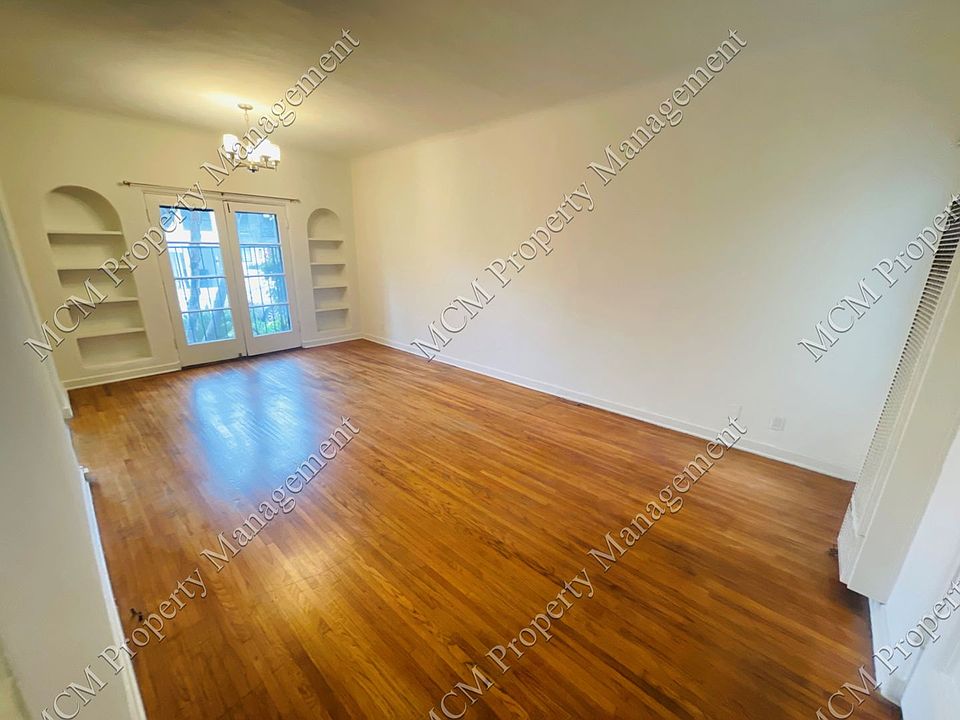 1st image of 8323 Blackburn Ave APT 2
