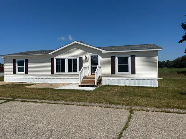 20828 Kalamazoo Rd #10, Big Rapids, MI 49307