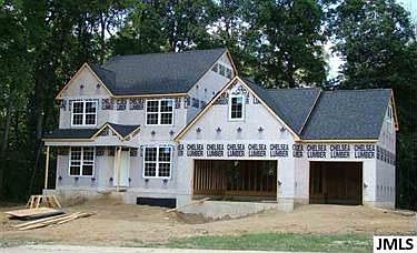 2nd image of 826 Meadows Dr