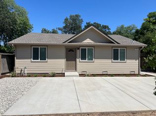 218 James St, Modesto, CA 95354