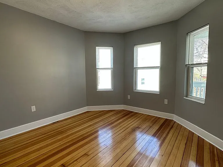 56 Everton St — Photo 12