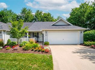 30640 Jasmine Ct #61B, North Olmsted, OH 44070