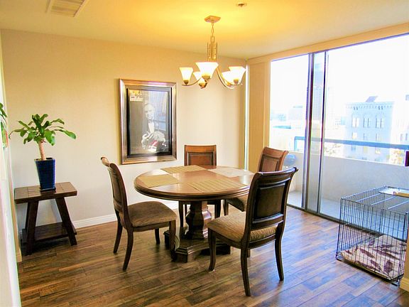 3rd image of 600 W 9th St APT 1401