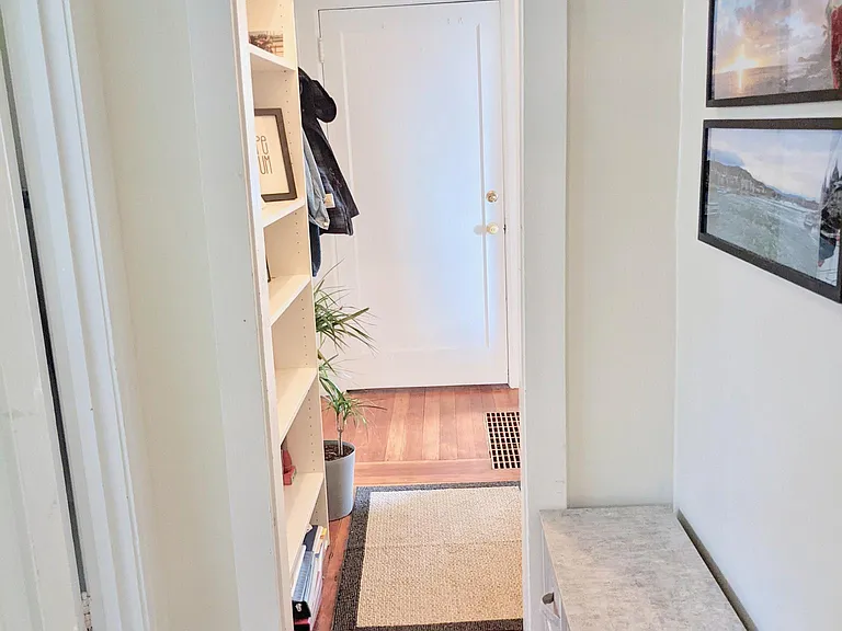 2906 Telegraph Ave — Photo 4