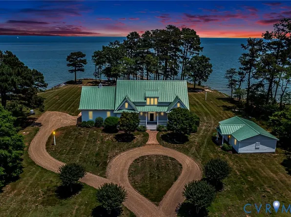 2153 Lighthouse View Dr, Heathsville, VA 22473