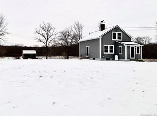 84 West St, Columbia, CT 06237