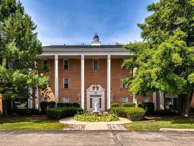 5101 Carriageway Dr #B-205, Rolling Meadows, IL, 60008