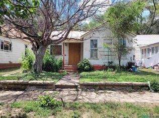 420 N 4th St, Raton, NM 87740