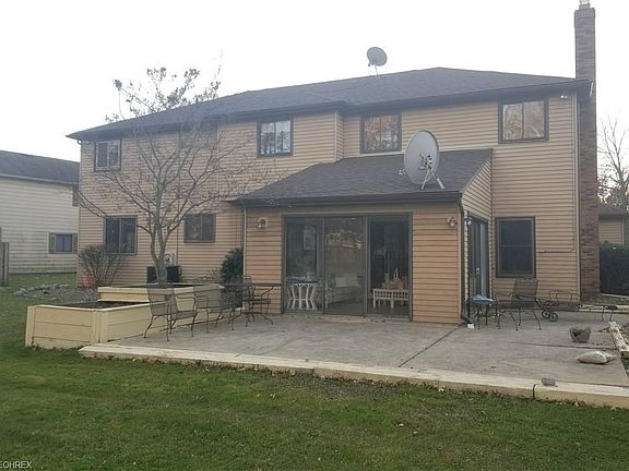 3rd image of 4021 Harding Dr