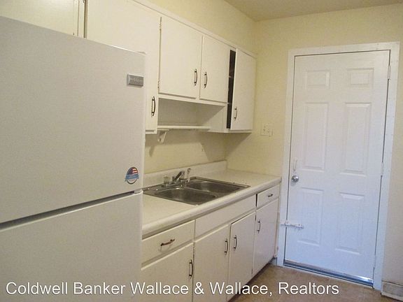 4th image of 6708 Deane Hill Dr APT 5
