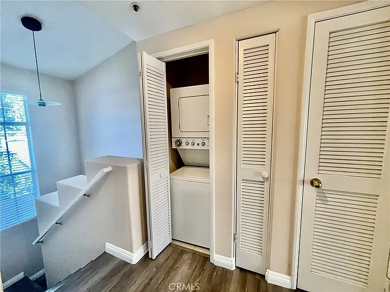 38 N Bonnie Ave #7 — Photo 13