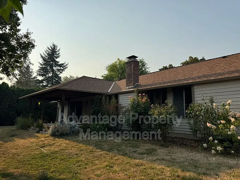 1440 NW Meadowgreen Pl — Photo 9