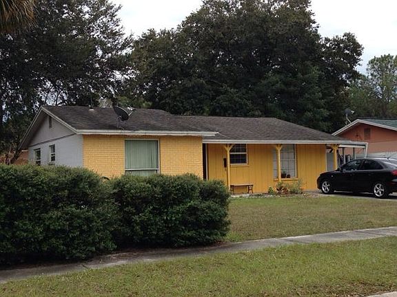 4th image of 8845 Auburn Way
