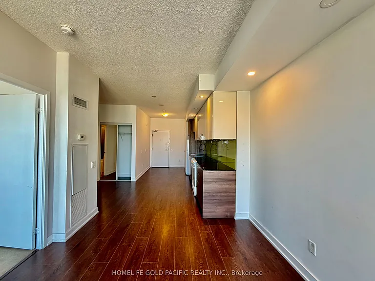 121 McMahon Dr #2207 — Photo 7