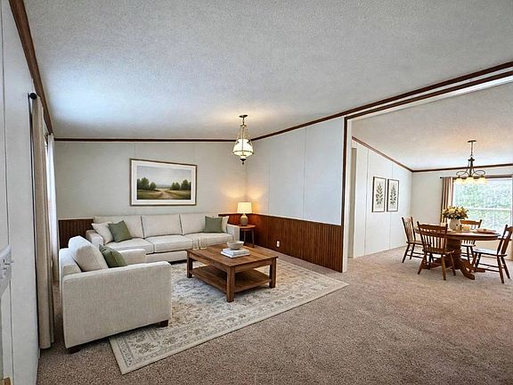 4th image of 186 Lauri Cir #186
