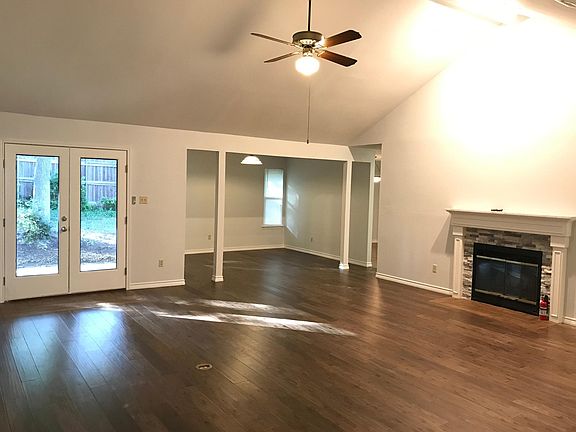 2nd image of 6612 Corpus Christi Dr