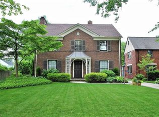 2658 Edgerton Rd, University Heights, OH 44118