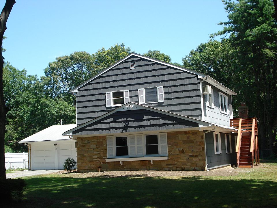 1st image of 23 Sedgewick Ln