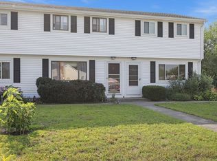 5 Pheasant Ave APT 1, Wareham, MA 02571